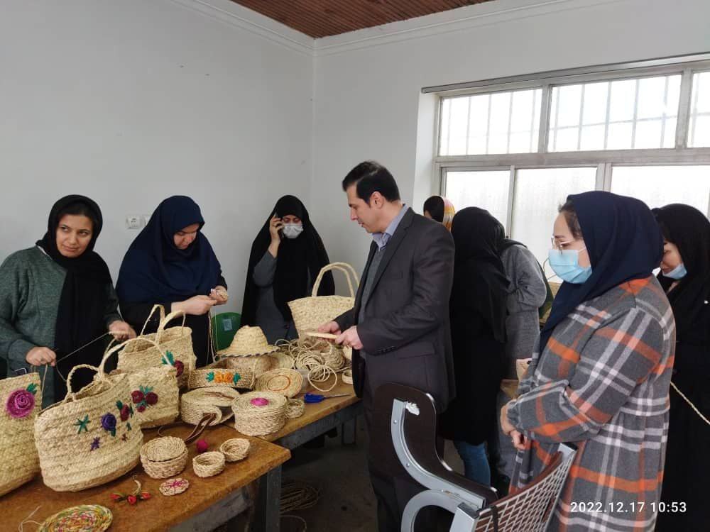 برگزاری رایگان دوره آموزش صنایع دستی در صومعه سرا