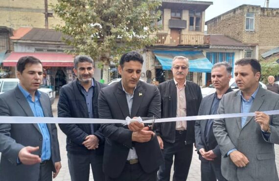 افتتاح نمایشگاه صنایعدستی و سوغات در شهر ماسال